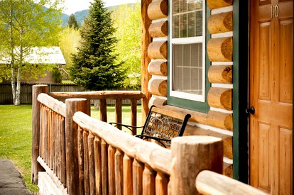 Delightful Suite Rental with ADA Facilities and Wheelchair Access in Northern Idaho - Bonners Ferry, Idaho - glamping.directory