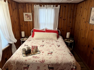 Sweet Woodland Cabin on Lake Cumberland near Daniel Boone National Forest - Somerset, Kentucky - glamping.directory