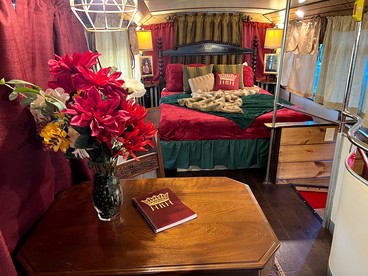 Feel Like Royalty in this Luxurious London Bus near Bryson City, North Carolina - Bryson City, North Carolina - glamping.directory