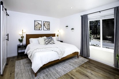 Stylish Mountain-View Townhome with Modern Comforts near Lake Tahoe in Incline Village, Nevada - Incline Village, Nevada - glamping.directory