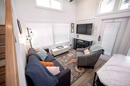 Elegant and Inviting Tiny Home Retreat with Resort Pool and Hill Country Views Near Fredericksburg, TX - Fredericksburg, Texas - glamping.directory