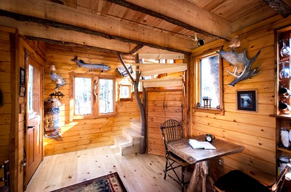 Beautiful Two-Story Tree House in the Green Mountains, Vermont, New England - Duxbury, Vermont - glamping.directory
