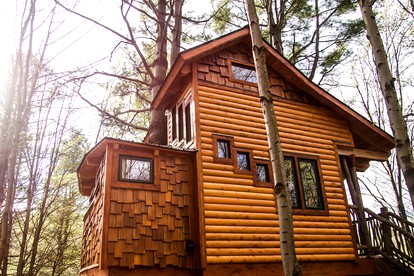 Beautiful Two-Story Tree House in the Green Mountains, Vermont, New England - Duxbury, Vermont - glamping.directory