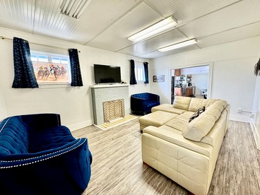 Spacious Vacation Home Near Trails & Entertainment in Hot Springs, Arkansas - Hot Springs, Arkansas - glamping.directory