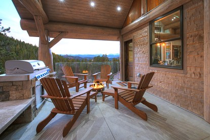 Incredible Rustic Cabin with Modern Amenities, Mountain Vistas, and Fire Pit near Boulder, Colorado - Golden, Colorado - glamping.directory