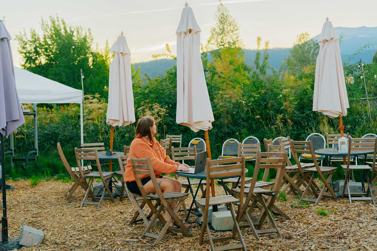 Shasta Gardens - Mount Shasta, California - glamping.directory