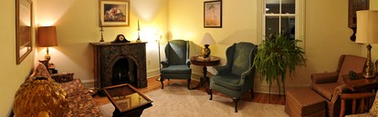 Spacious Cottage Rental with Creek Views near Harrisburg and Hershey, Pennsylvania - Middletown, Pennsylvania - glamping.directory