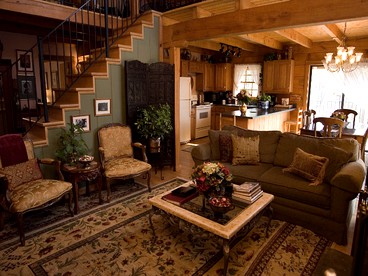 Family Cabin Vacation Getaway with Waterfall Views in Northwest Arkansas - Kingston, Arkansas - glamping.directory