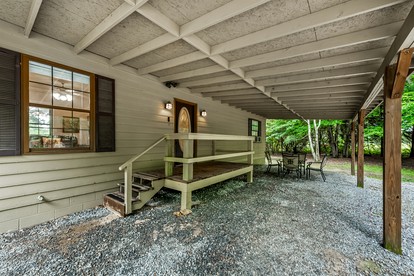 Serene Countryside Cabin Surrounded by Nature in Mentone, Alabama - Mentone, Alabama - glamping.directory