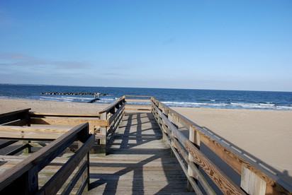 Rustic Pet-Friendly Getaway with Access to Chesapeake Bay Beaches near Norfolk, Virginia - Norfolk, Virginia - glamping.directory