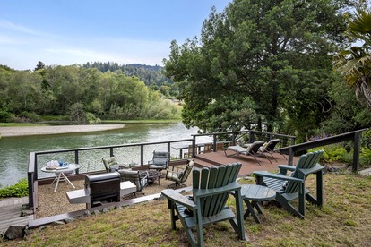 Amazing Cottage with Fire Pit and Barbecue in Monte Rio, California - Monte Rio, California - glamping.directory
