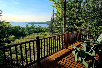 Luminous Tiny Cabin Overlooking the Lake in Maine - Greenville, Maine - glamping.directory
