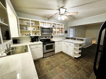 Spacious Lakeview Family Home with Boat Parking Near Marinas, Edgemont, Arkansas - Edgemont, Arkansas - glamping.directory