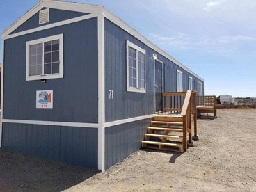 Tranquil Chalet Escape with Loft & Panoramic Sky Views in Williams, Arizona - Williams, Arizona - glamping.directory