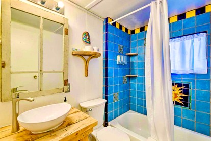 Studio-Style Log Cabin near Carson National Forest, New Mexico - San Cristobal, New Mexico - glamping.directory