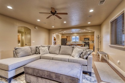 Stunning Fully-Equipped Vacation Rental with Sauna and Spectacular Views in Eden, Utah - Eden, Utah - glamping.directory