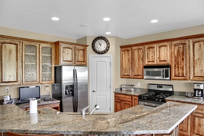 Stunning Fully-Equipped Vacation Rental with Sauna and Spectacular Views in Eden, Utah - Eden, Utah - glamping.directory