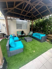 Charming Historic Home with Front Porch Near Intracoastal & Downtown West Palm Beach, Florida - West Palm Beach, Florida - glamping.directory