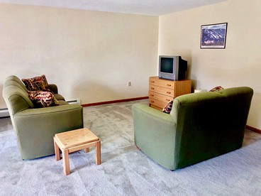 Spacious White Mountains Cabin for a Bretton Woods Vacation - Carroll, New Hampshire - glamping.directory