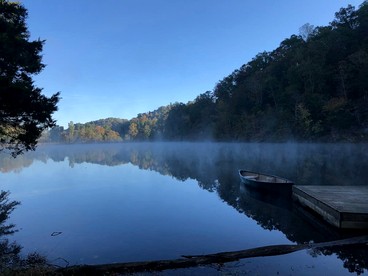 Gorgeous Cottage with Hot-tub and Fire Pit in Franklin, Tennessee - Franklin, Tennessee - glamping.directory