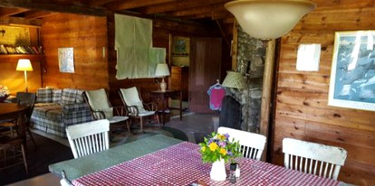 Peaceful Cottage Rental with Ocean Views near Camden Hills State Park, Maine - Friendship, Maine - glamping.directory