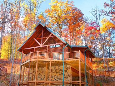 Luxury Gatlinburg Cabin Retreat for a Family Getaway in Tennessee - Gatlinburg, Tennessee - glamping.directory