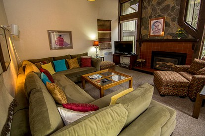 Family-Friendly Rental for 10 in Heart of the Taos Ski Valley of New Mexico - Taos Ski Valley, New Mexico - glamping.directory