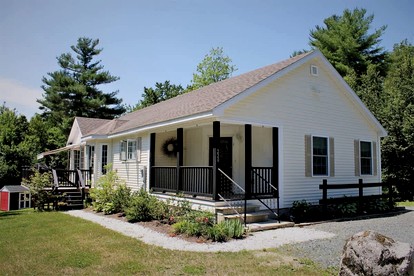 Spacious Ranch-Style Retreat with Private Deck, Nestled in Nature Near Acadia, Hancock Maine - glamping.directory