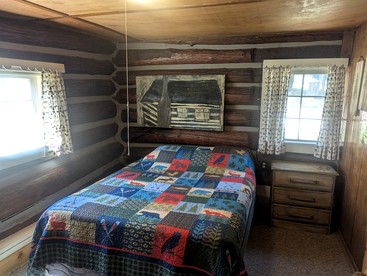 Calming Cabin Rental with Lake Views near Nicolet National Forest, Wisconsin - Hayward, Wisconsin - glamping.directory
