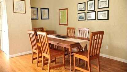 Unique Ski Rental in Berkshires Charlemont Near Hawley State Forest, Plainfield, Western Massachusetts - Plainfield, Massachusetts - glamping.directory