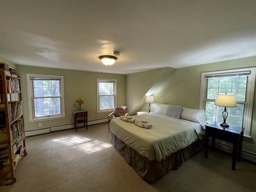 Unique Ski Rental in Berkshires Charlemont Near Hawley State Forest, Plainfield, Western Massachusetts - Plainfield, Massachusetts - glamping.directory