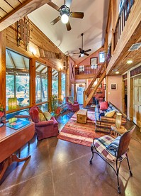 Beautiful Cabin Surrounded by Forest with Amazing Outdoor Amenities for a Peaceful Escape in the Outdoors in Ben Wheeler, Texas - Ben Wheeler, Texas - glamping.directory
