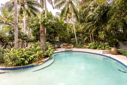 Stylish Oceanfront Vacation Rental with Private Beach, Pool, and Hot Tub in Florida Keys - Key West, Florida - glamping.directory