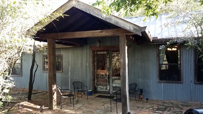 Charming Cabin Rental Perfect for a Family Getaway near Brenham, Texas - glamping.directory