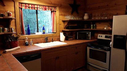 Charming Cabin Rental Perfect for a Family Getaway near Brenham, Texas - Brenham, Texas - glamping.directory