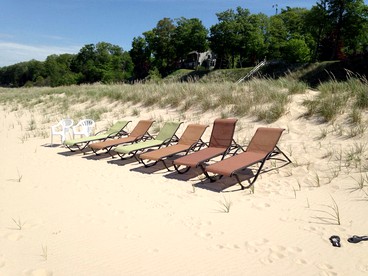 Incredible Lake Getaway with Direct Beach Access near Muskegon, Michigan - Muskegon, Michigan - glamping.directory