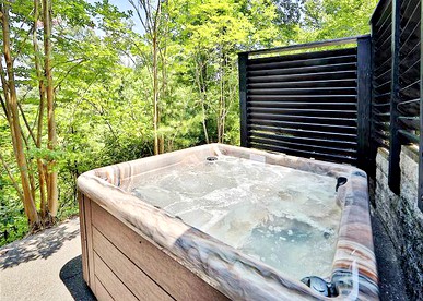Rustic Cabin Getaway with a Fireplace in Pigeon Forge, Tennessee - Pigeon Forge, Tennessee - glamping.directory