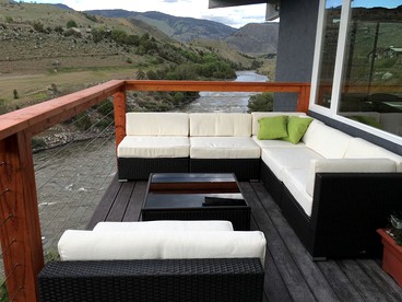 Cozy Cabin Retreat with Stunning Views of Yellowstone National Park in Montana - Gardner, Montana - glamping.directory
