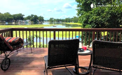 Lakeside Vacation Rental with Hot Tub near Fort Wayne, Indiana - North Webster, Indiana - glamping.directory