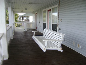 Pet-Friendly Vacation Rental with a Boat Slip on a Canal in Crystal Beach, Texas - Crystal Beach, Texas - glamping.directory