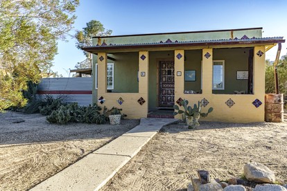 Cactus Adobe Villa in Twentynine Palms - Twentynine Palms, California - glamping.directory