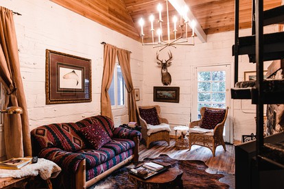 Gorgeous Idyllwild Cabin Perfect for Mountain Getaways from Los Angeles - Idyllwild, California - glamping.directory