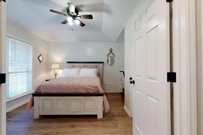 Charming Remodeled Home with Modern Comforts Near TAMU & Downtown in Bryan, Texas - Bryan, Texas - glamping.directory