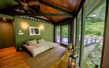 Imaginative Octogonal Glass Treehouse on Seven Private Acres near Great Barrington, MA - Otis, Massachusetts - glamping.directory