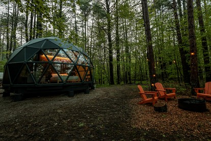 Romantic Coastal Geodesic Dome Escape Near Freeport, Maine - Freeport, Maine - glamping.directory