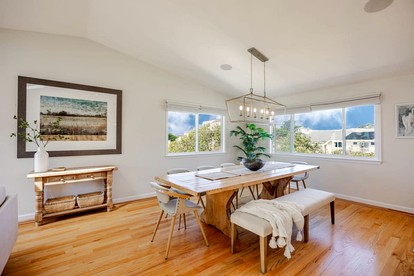 Elegant Coastal Retreat with Panoramic Ocean Views near Half Moon Bay, California - Moss Beach, California - glamping.directory