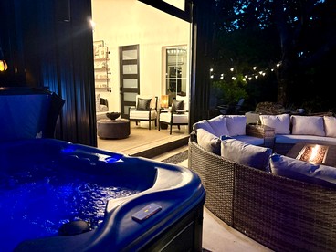 Serene Modern Hot Tub Cabin with Valley Views near Lake Tenkiller, Vian, Oklahoma - glamping.directory