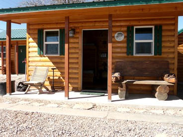 Simple Family-Friendly Camping Cabin Rental with BBQ and Fire Pit in Greybull, Wyoming - Greybull, Wyoming - glamping.directory