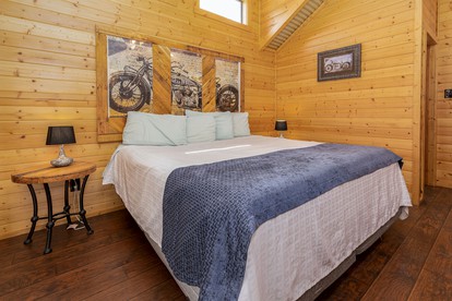 Texas State Glamping in this Charming Cabin Rental for Six in Pipe Creek - Pipe Creek, Texas - glamping.directory