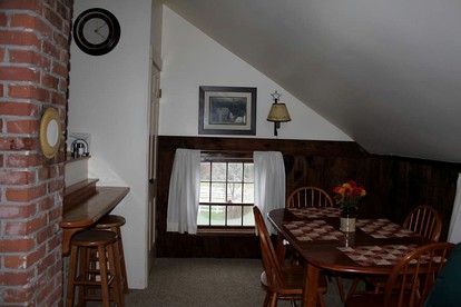Incredible Farm Stay Getaway for Four Guests in Canterbury, New Hampshire - Canterbury, New Hampshire - glamping.directory